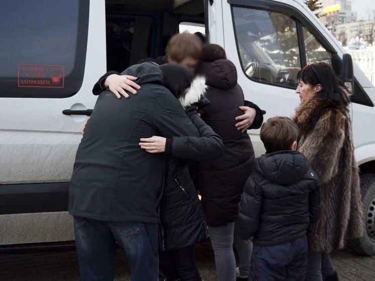 Гладков: в Белгородскую область с Украины вернулись трое детей