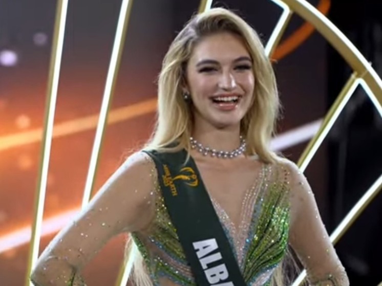 Представительница Албании Дрита Зири признана самой красивой девушкой планеты