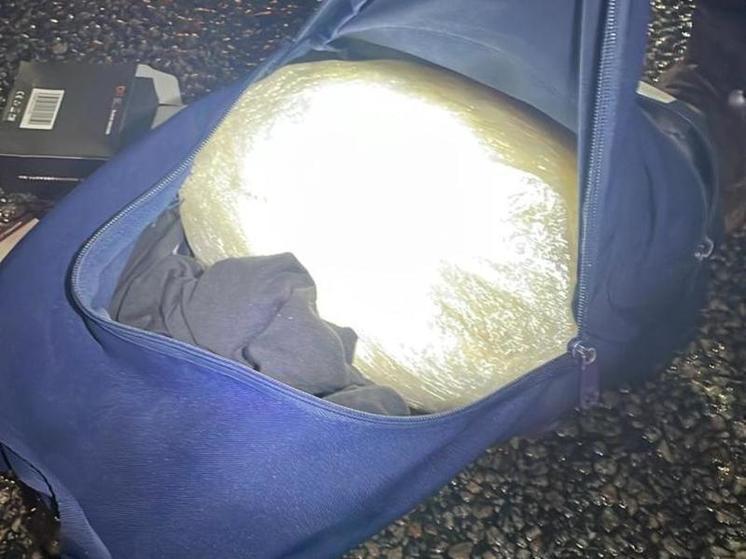 В Воронежской области задержали мужчину, перевозившего 5 кг мефедрона
