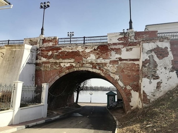В Ярославле назвали стоимость ремонта виадука через Медвежий овраг