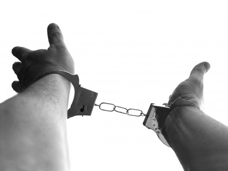 В Вичуге задержали 19-летнего эксгибициониста, приставшего к младшекласснице