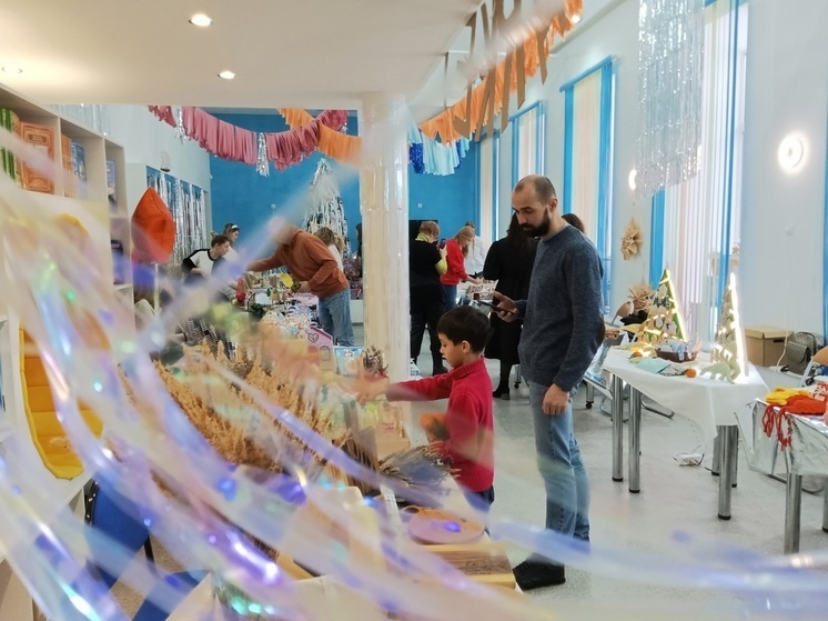 В Орле в «Крыловке» развернули новогодний базар