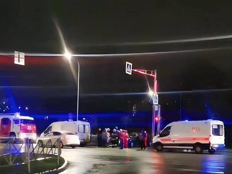 Три человека пострадали в вечернем ДТП в Краснодаре