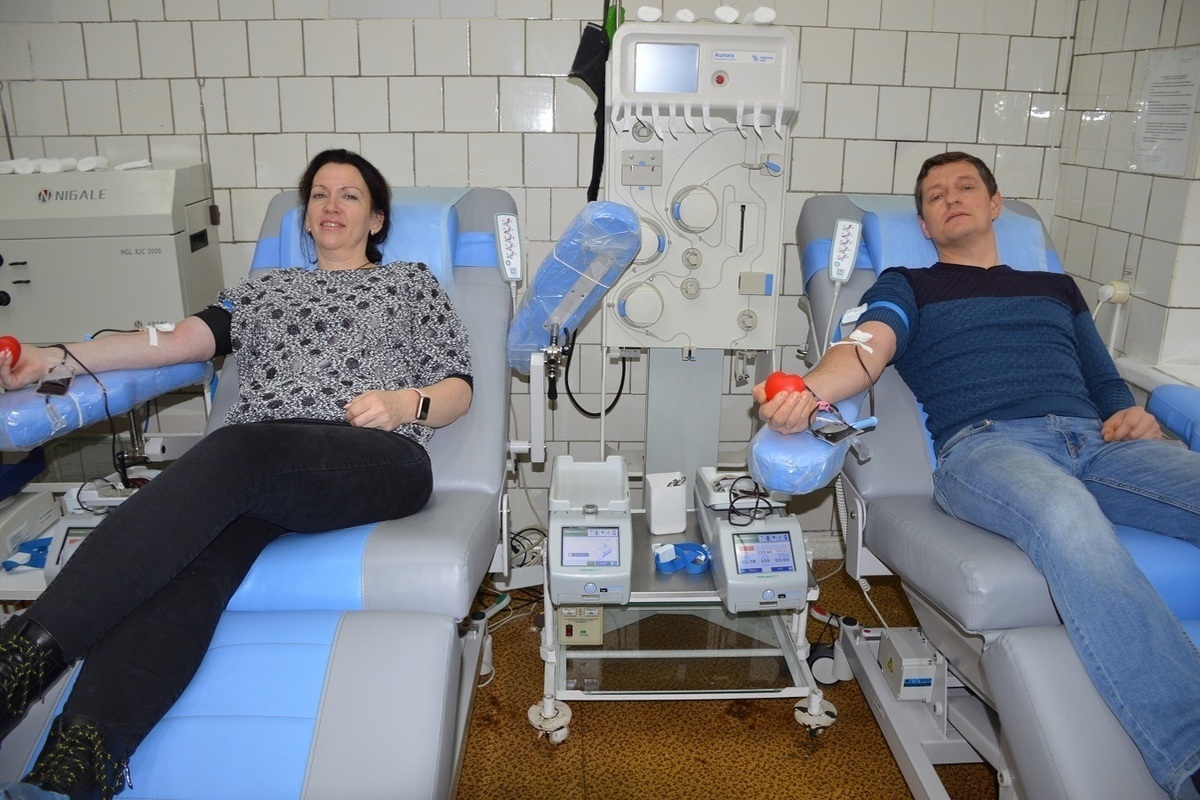 В Ялте добровольцы пополнили запасы крови для военных госпиталей