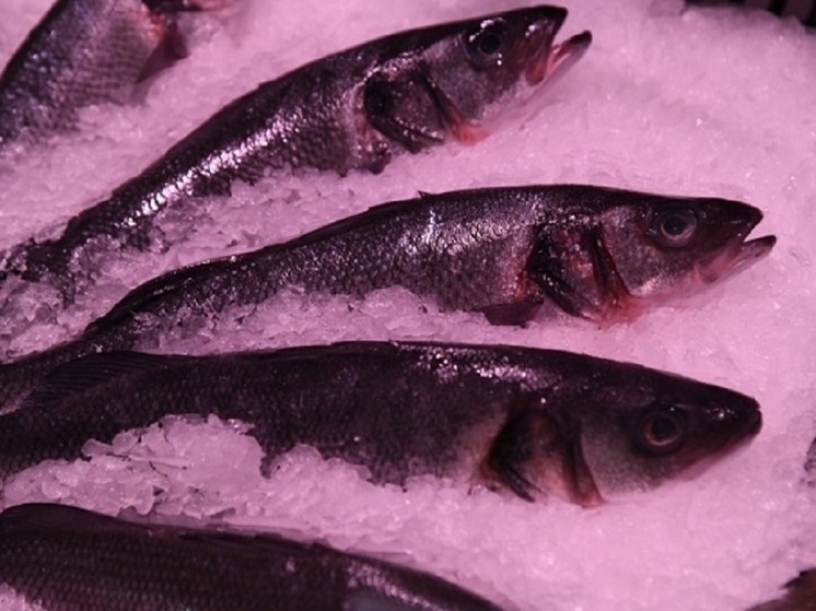 Употребление рыбы и орехов приводит к снижению уровня жиров в крови