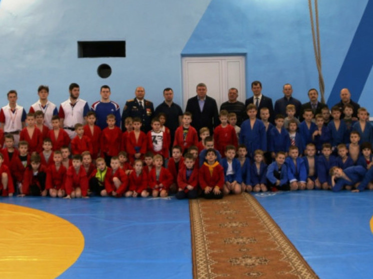 В Туле проходит новогодний Кубок «Динамо» по самбо
