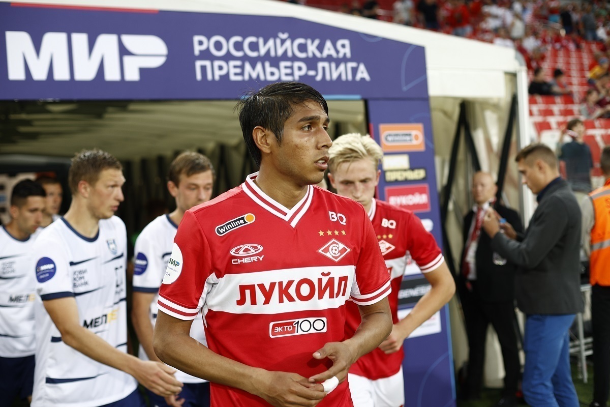 Защитник «Спартака» Дуарте станет отцом