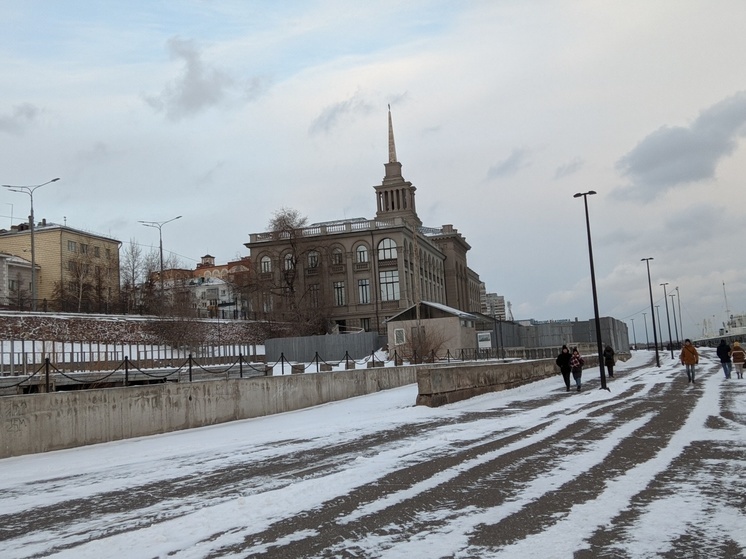 Тепло и слабый снег ожидают Красноярск 24 декабря
