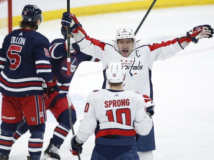 Овечкин догнал сразу троих хоккеистов по сыгранным матчам в НХЛ