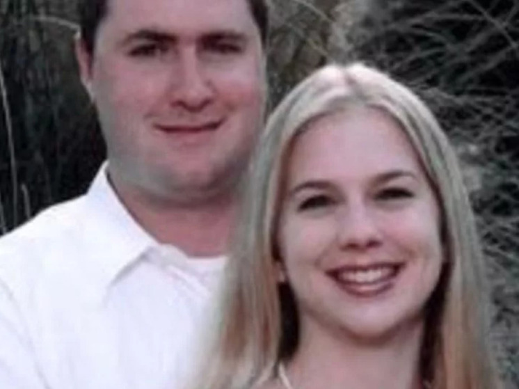 Мужчину спустя 20 лет обвинили в преднамеренном убийстве жены во время дайвинга с целью наживы