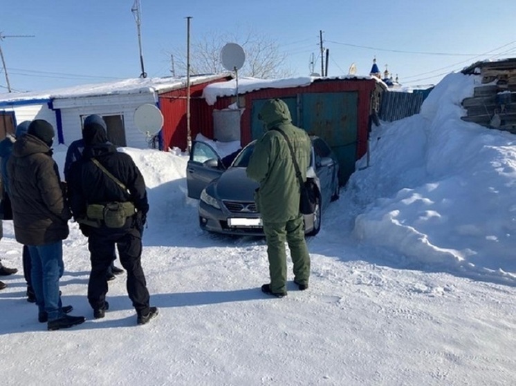 Избили охранников, обнесли геологов и вымогали деньги: в Тазовском осудили четверых грабителей