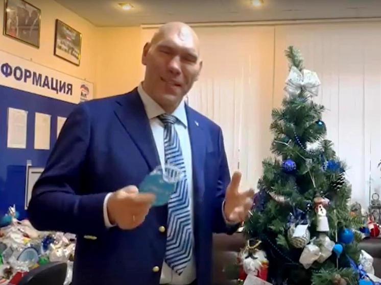 Николай Валуев исполнит мечты юного брянца и ребенка из ЛНР