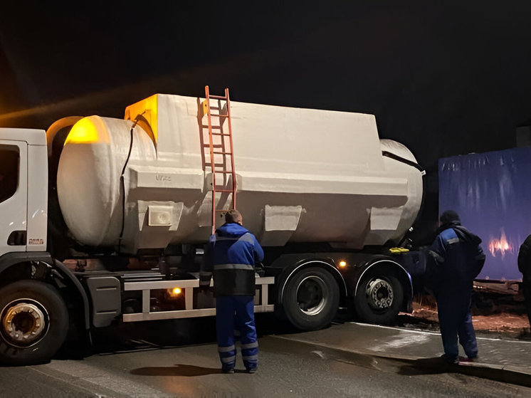 Калининградский «Водоканал» откачивает воду в затопленных поселках