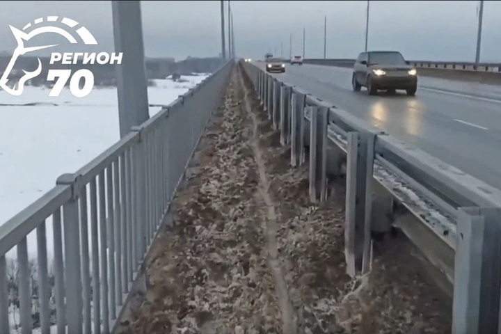 "Всё для людей": томичи за выходные дни не увидели на дорогах снегоуборочной техники