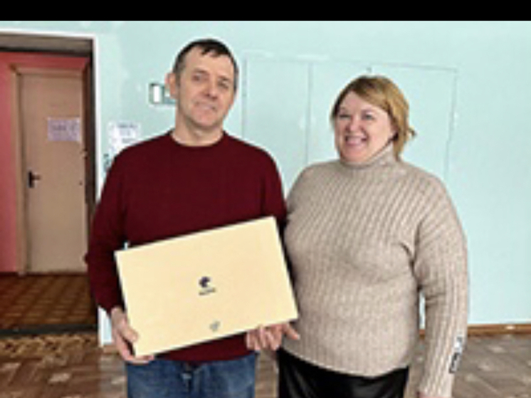 Депутат Смоленской областной Думы Виктор Разуваев помог сельскому Дому культуры