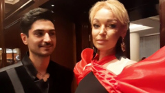 Волочкова с новой прической призналась на видео, где проведёт Новый год