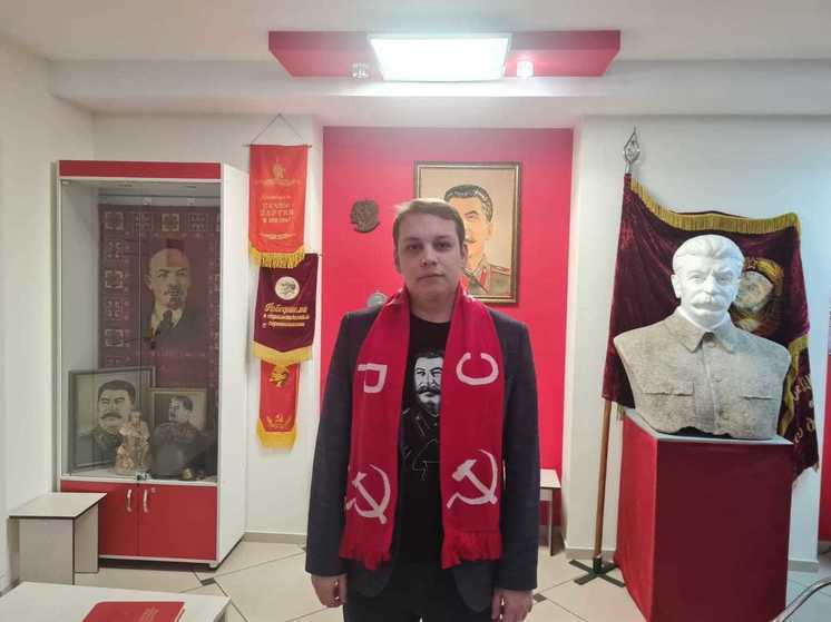 Организатор Сталин-центра в Барнауле пригласил Собчак приехать в гости на воронке