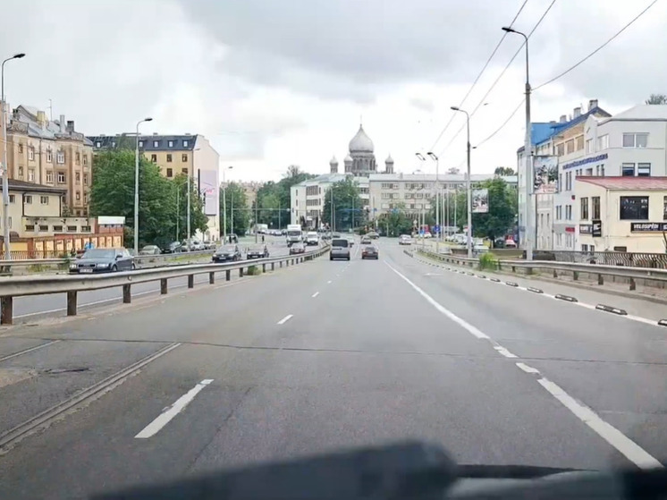 Delfi: Latvia handed over to the Ukrainian Armed Forces cars seized from drunk drivers