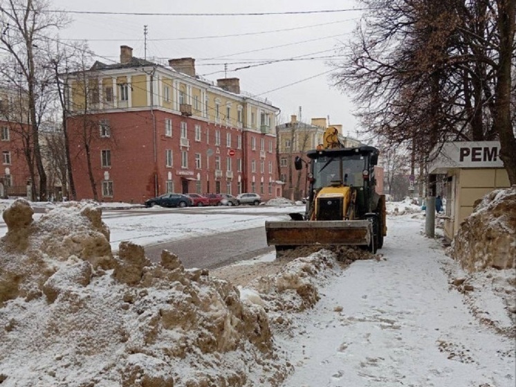 В Туле при уборке вывезено 640 кубометров снега