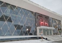 Реконструкция Ледового Дворца спорта началась в Оленегорске