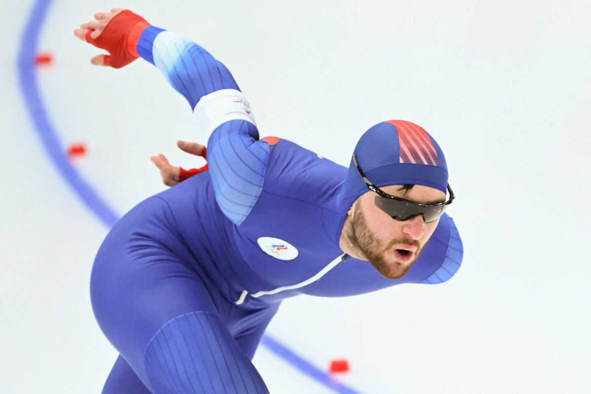 Конькобежцы Алдошкины выиграли масс‑старты на чемпионате России