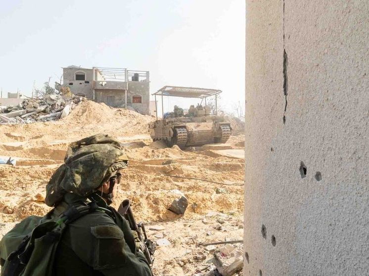 Министр обороны Израиля заявил об атаке на страну с семи фронтов