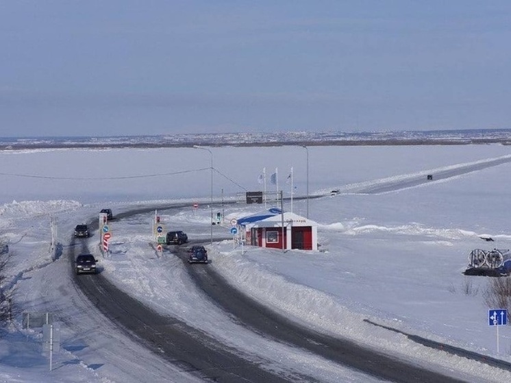 На ледовой переправе Салехард — Лабытнанги ввели ограничения из-за потепления