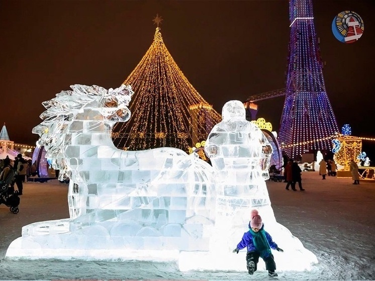 Ледовый городок в Ноябрьске снова открыли