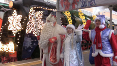 В Москву прибыл поезд Деда Мороза: видео