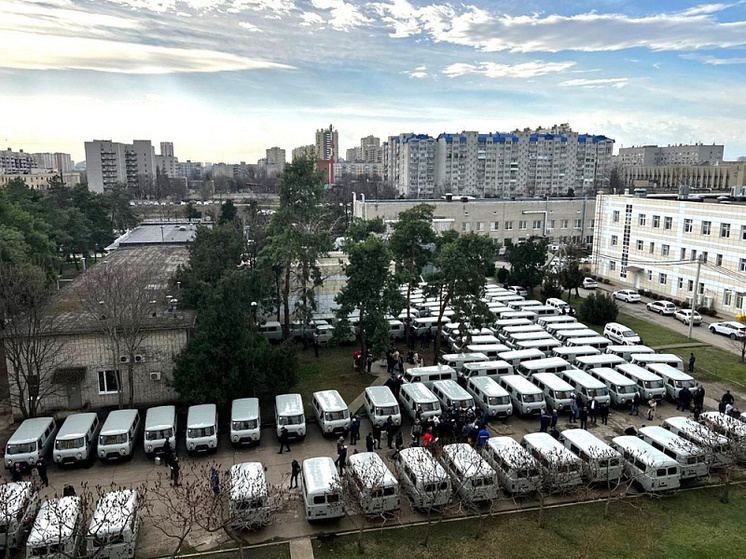 Медучреждения Краснодарского края получили 100 новых автомобилей