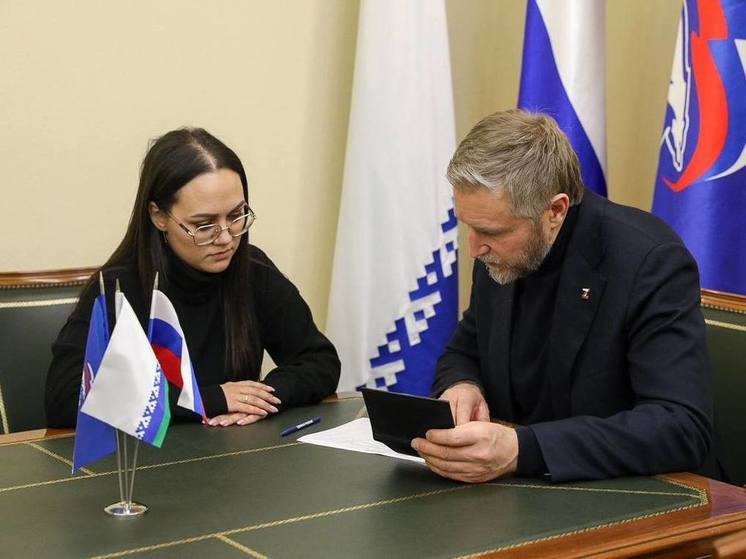 Глава НАО подписался в поддержку одного из кандидатов в Президенты РФ