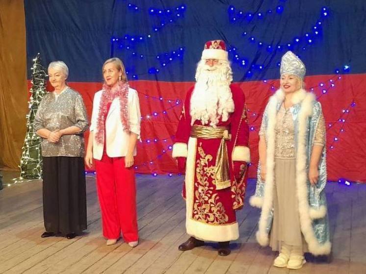 Херсонская филармония устроила новогоднее выступление для детей