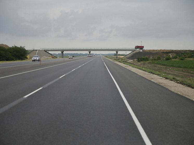 На Кубани за 2023 год привели в порядок более 760 км местных и региональных дорог