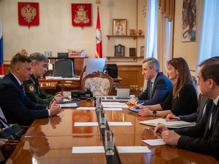 Губернатор Смоленской области провел рабочую встречу с начальником ЦСКА