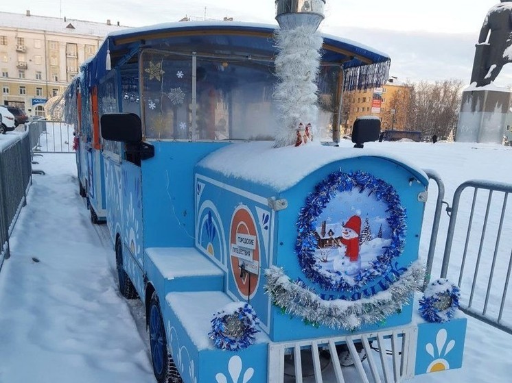 В Северодвинске детей бесплатно прокатят на паровозике по центральной площади