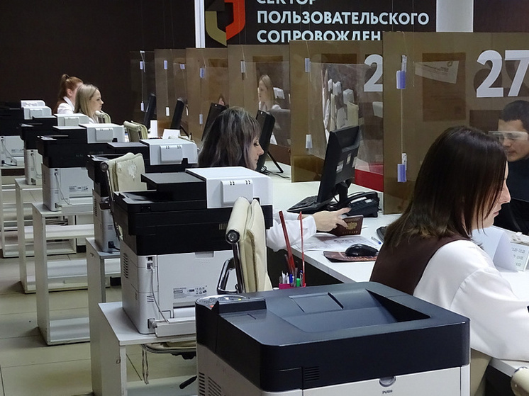 Более 8 тысяч курян заключили договоры на обслуживание газовой техники в МФЦ