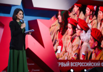 Директор телеканала ТНТ, управляющий директор «Газпром Медиа Развлекательное телевидение» Тина Канделаки в своем официальном Telegram-канале сообщила, что телеканал переснимет некоторые сцены к предновогоднему фильму «Иван Васильевич меняет всё!»