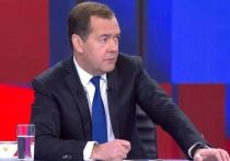 Заместитель председателя Совбеза России Дмитрий Медведев рассказал в своем Telegram-канале, сколько было принято на службу солдат по контракту за 2023 год
