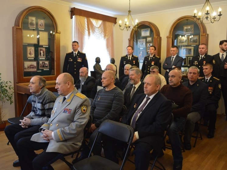 В Пензе открылась выставка, посвещенная Кремлевскому полку