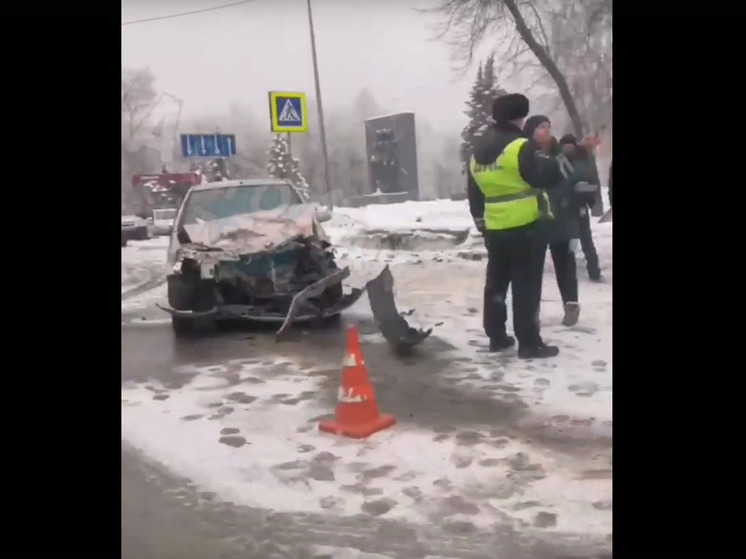 Жесткое ДТП произошло в Новокузнецке