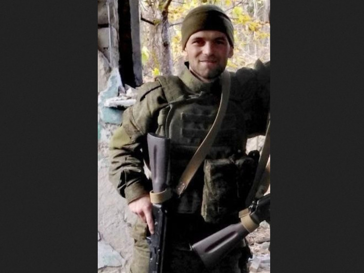 Кемь проводит в последний путь погибшего бойца СВО