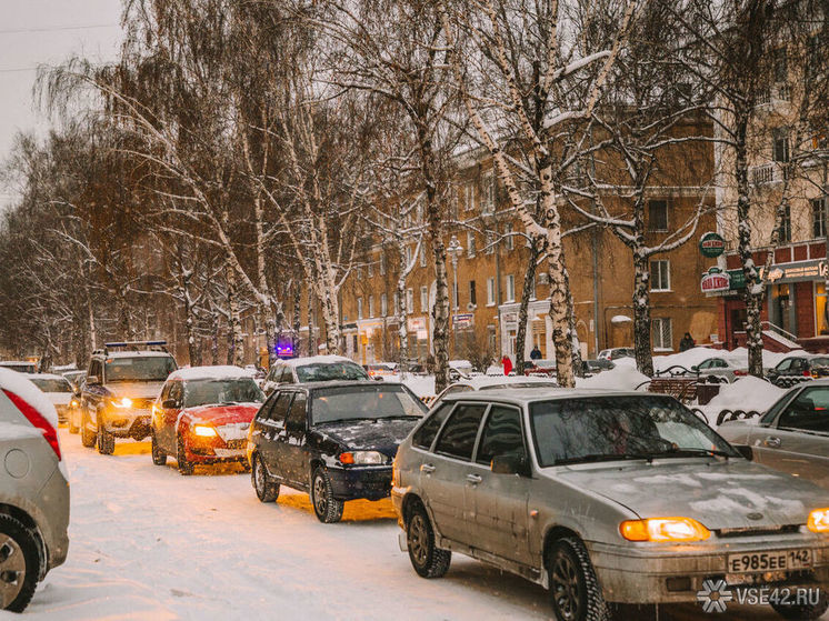 Более 2 миллиардов рублей потратят кемеровские власти на обслуживание дорог