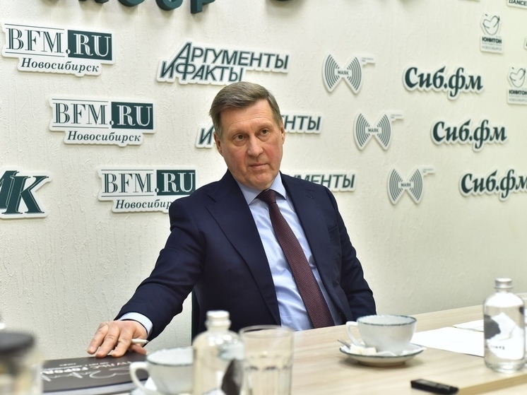Анатолий Локоть после отставки объявит о новой должности в ближайшее время