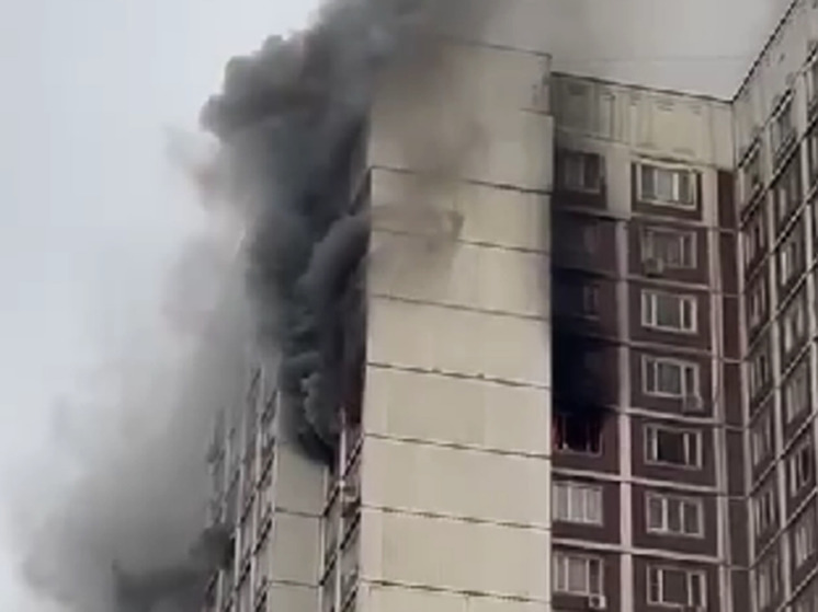 Погибшим при пожаре на Алтуфьевском шоссе оказался доставщик еды