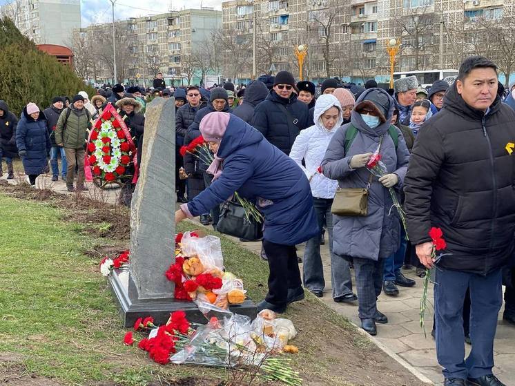 В Калмыкии отметили 80-ю годовщину депортации народа