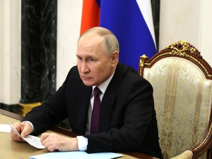 Песков: у Путина в новогодние праздники будут рабочие мероприятия