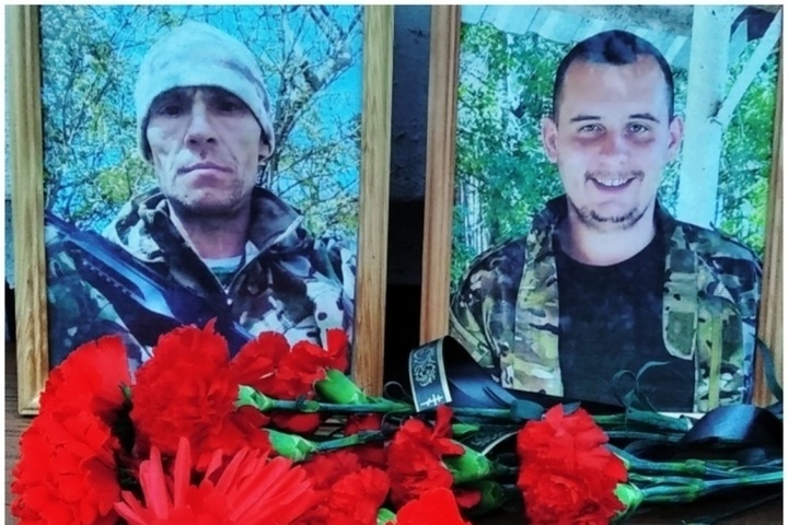 В Весьегонске Тверской области открыли мемориальные доски в честь двух бойцов, погибших в СВО