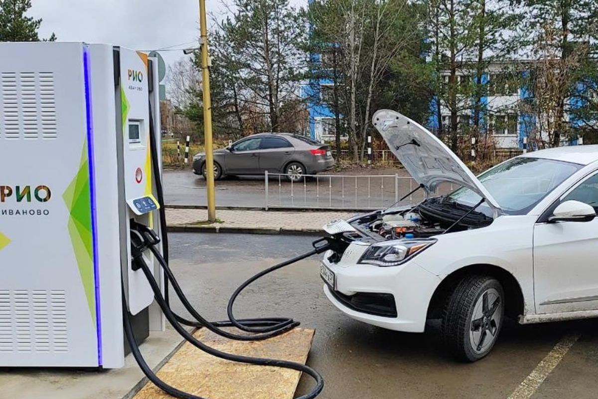В Ивановской области появились новые скоростные зарядные станции для электромобилей