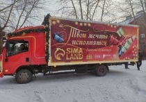 За неделю Дед Мороз и Снегурочка развезли две тонны подарков детям в детские дома Свердловской области