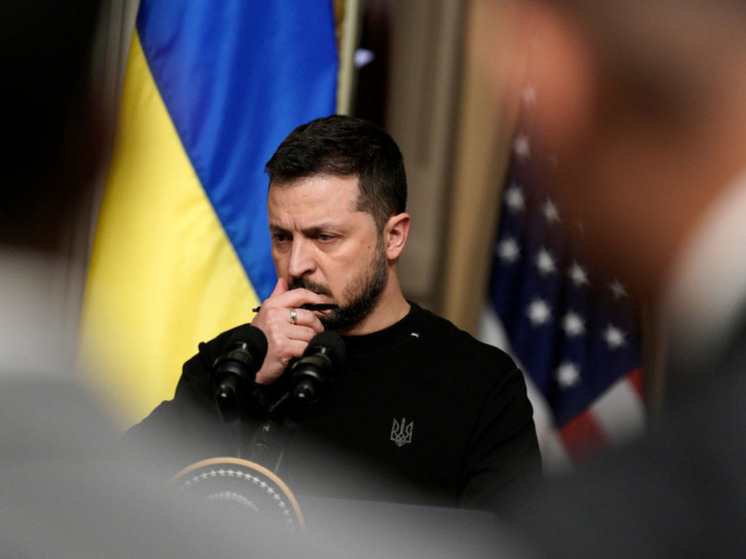 Бывший разведчик Шаффер: военные могут захватить власть на Украине